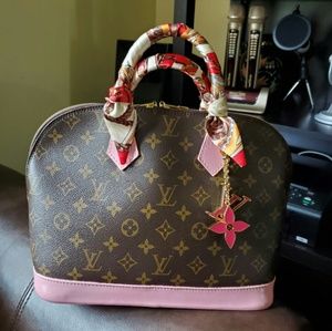 (SOLD)Louis Vuitton Alma Pm
